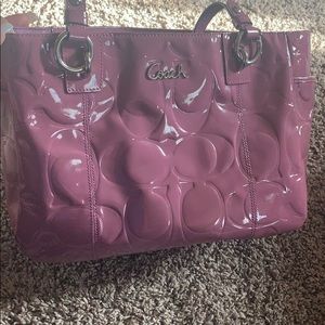Coach Shoulder Bag! Perfect for Spring and Summer